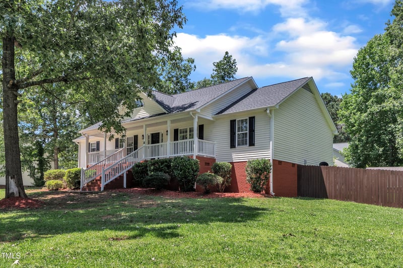 52 Malcolm Dr, Clayton, NC 27520