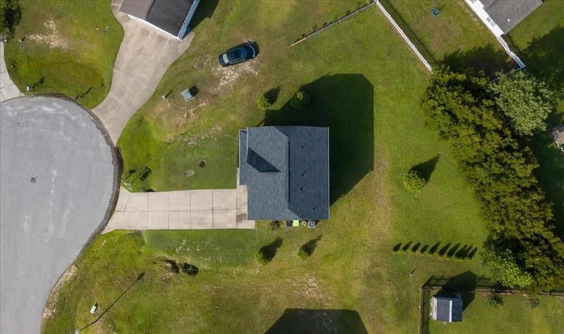 52 Marse Robert St, Benson, NC 27504