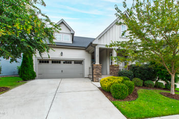 52 Rock Ledge Dr, Chapel Hill, NC 27516