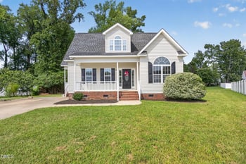 52 Season Ln, Selma, NC 27576