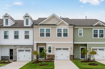 52 Shay St, Angier, NC 27501