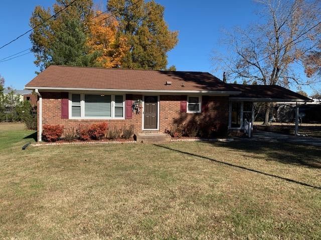 52 Somerset Dr, Roxboro, NC 27573
