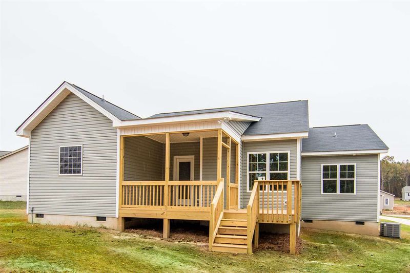 52 Stone Bank Cir, Selma, NC 27576