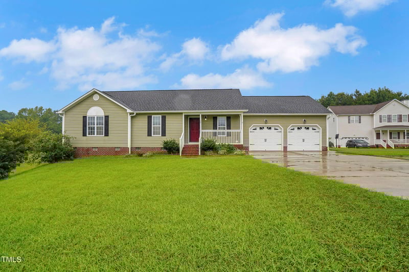 52 Stratus Ln, Clayton, NC 27520