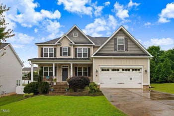 52 Summit Overlook Dr, Clayton, NC 27527