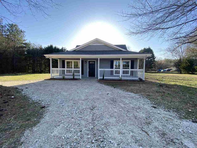 52 Vineyard Dr, Louisburg, NC 27549