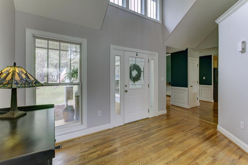 52 Woodview Ct, Fuquay Varina, NC 27526