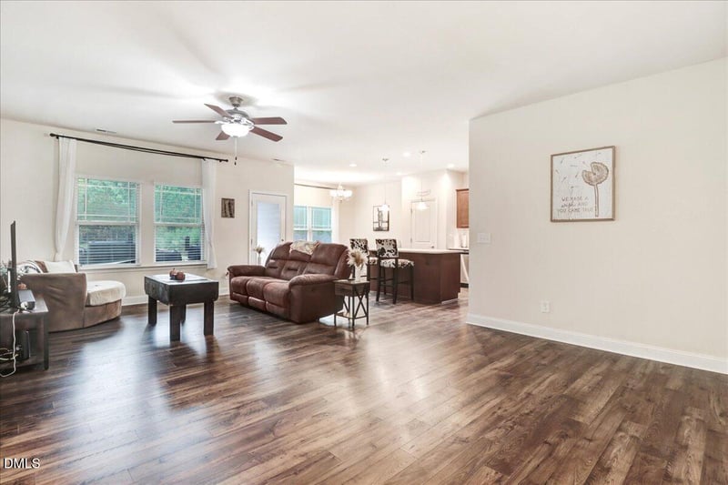 52 Woodwater Cir, Lillington, NC 27546