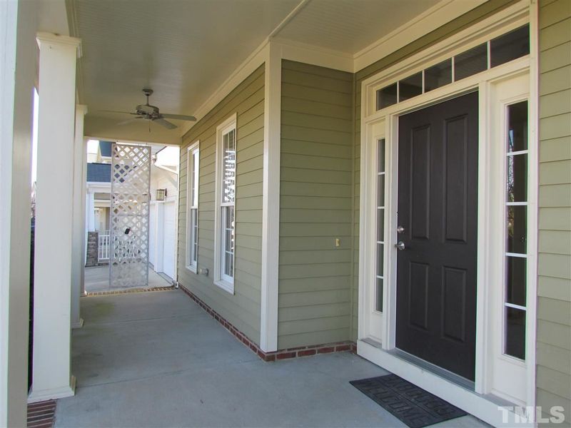 520 Alden Bridge Dr, Cary, NC 27519