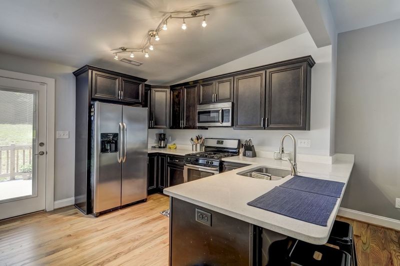 520 Alston St, Raleigh, NC 27601