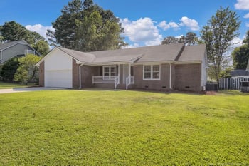 520 Blackbird Rd, Fayetteville, NC 28314