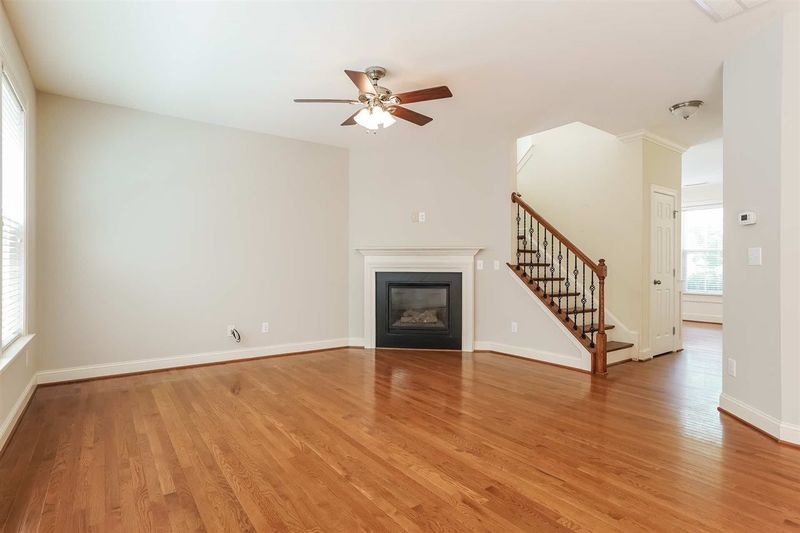 520 Bouree Cir, Raleigh, NC 27606