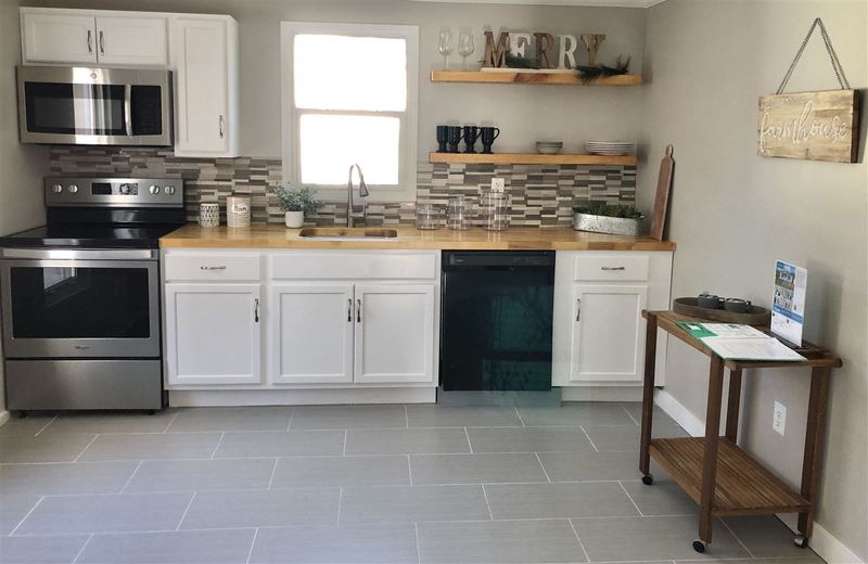 520 Commonwealth Dr, Durham, NC 27703