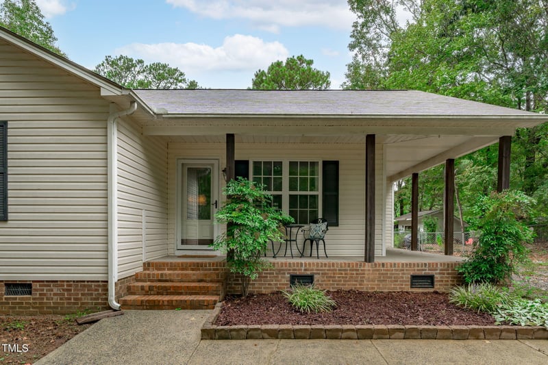 520 Contessa Ct, Clayton, NC 27520
