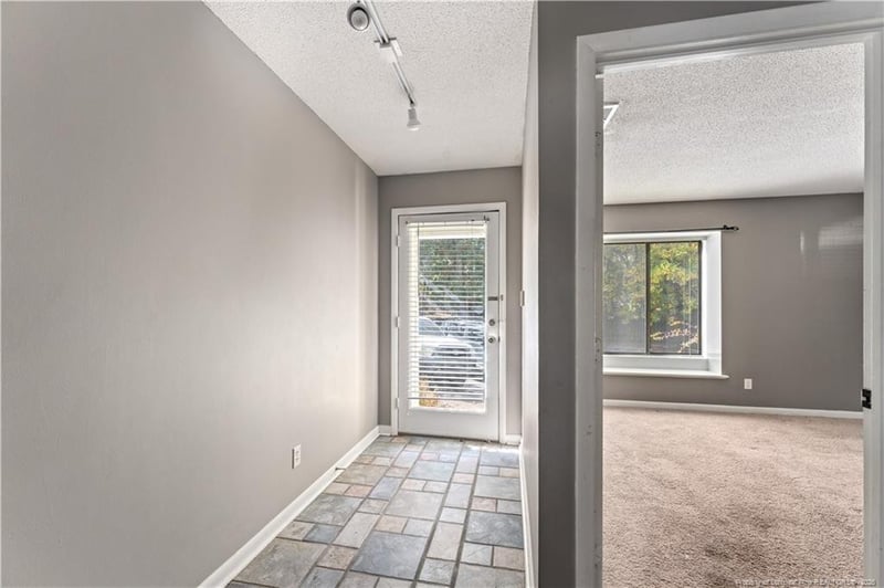 520 Cypress Trace Dr, Fayetteville, NC 28314