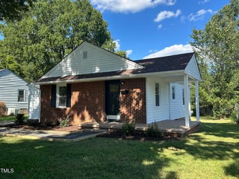 520 Delaware Ave, Burlington, NC 27217