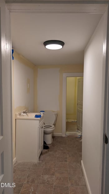 520 Everett St, Burlington, NC 27215