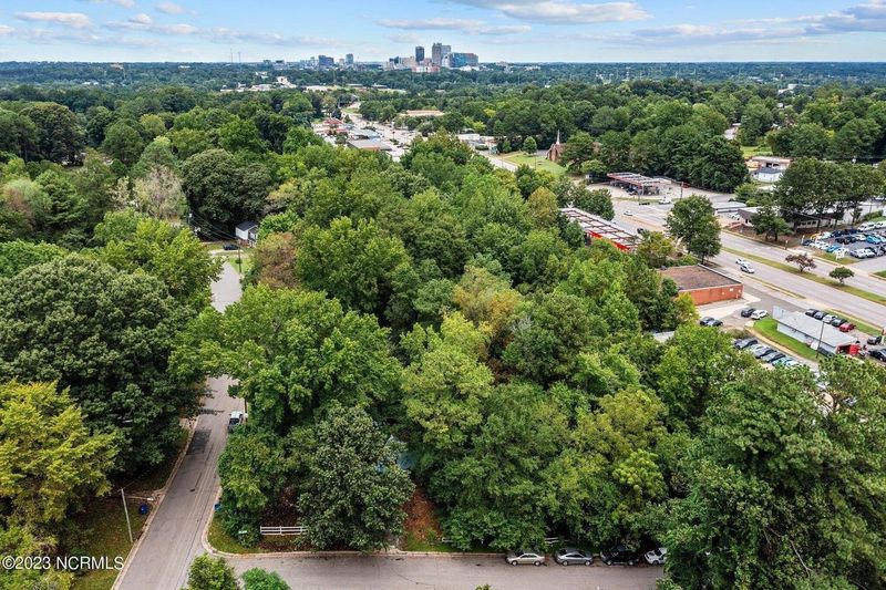 520 Fenwick Dr, Raleigh, NC 27603