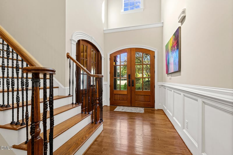 520 Foxdale Ridge Dr, Cary, NC 27519