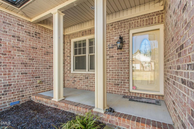 520 Grandview Dr, Graham, NC 27253