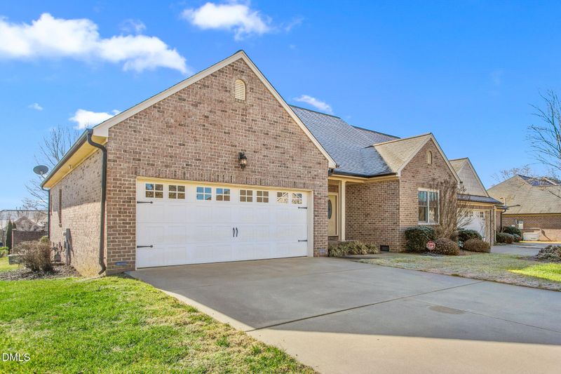 520 Grandview Dr, Graham, NC 27253