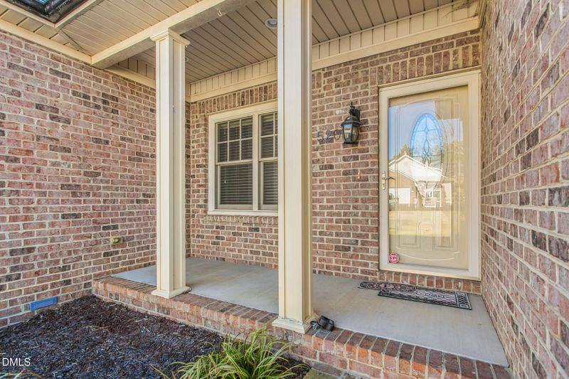 520 Grandview Dr, Graham, NC 27253