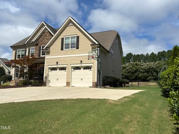 520 Hallburg Ct, Wake Forest, NC 27587