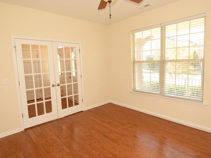 520 Mesquite Ridge Pl, Cary, NC 27519