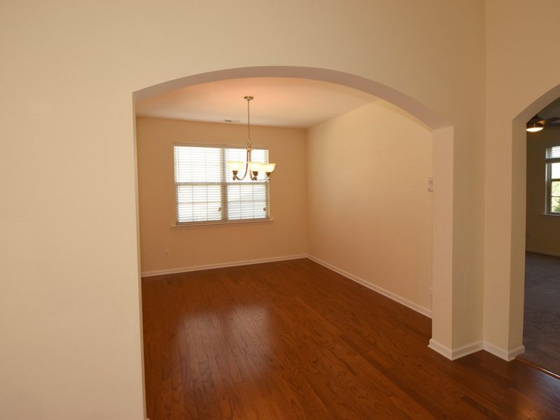 520 Mesquite Ridge Pl, Cary, NC 27519
