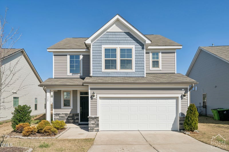 520 Oak Holly Ln, Zebulon, NC 27597