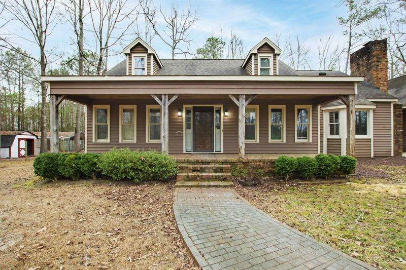 520 Old Stage Rd, Willow Springs, NC 27592