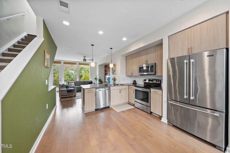 520 S Person St, Raleigh, NC 27601