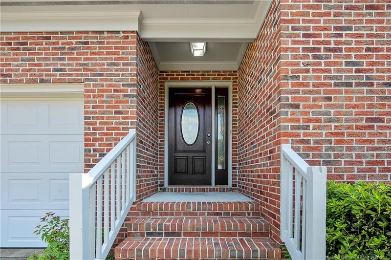 520 Pickington Cir, Fayetteville, NC 28314