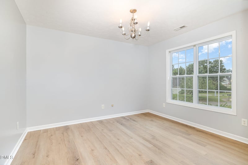 520 Polygon Pl, Fayetteville, NC 28306