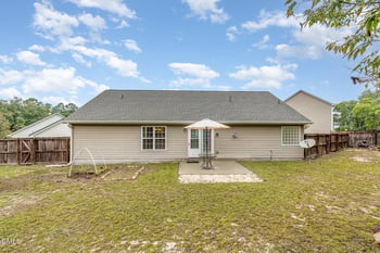 520 Polygon Pl, Fayetteville, NC 28306