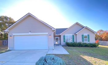 520 Polygon Pl, Fayetteville, NC 28306