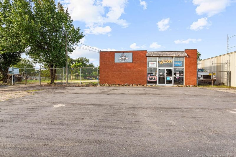 520 Russell St, Fayetteville, NC 28301