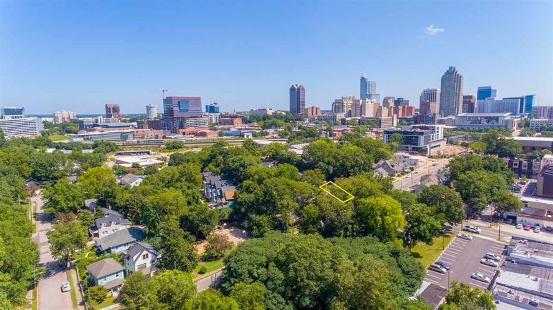 520 S Saunders St, Raleigh, NC 27603