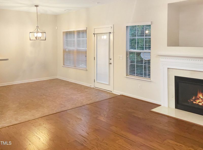 520 Summer Breeze Dr, Durham, NC 27704