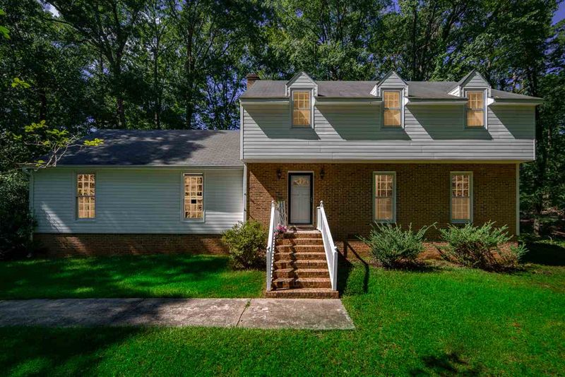 520 Valley Rd, Sanford, NC 27330