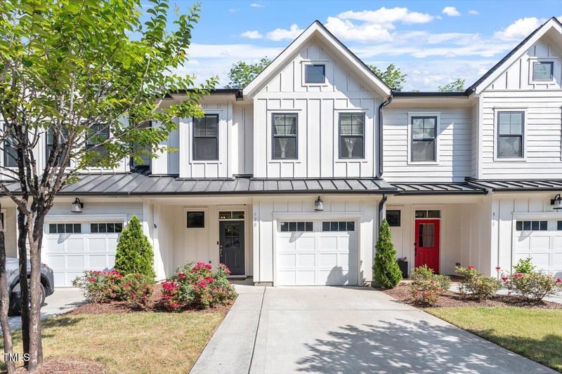 520 Wood St, Cary, NC 27513