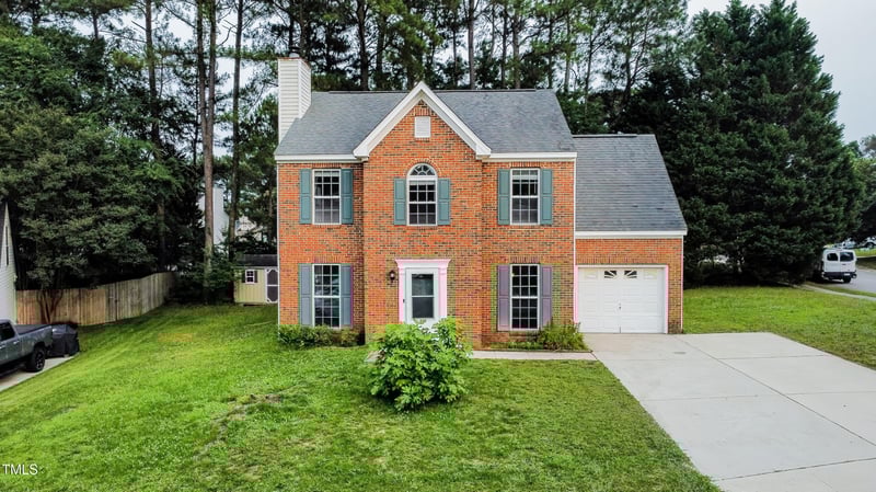 5200 Fieldwood Ct, Raleigh, NC 27616