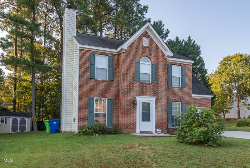5200 Fieldwood Ct, Raleigh, NC 27616