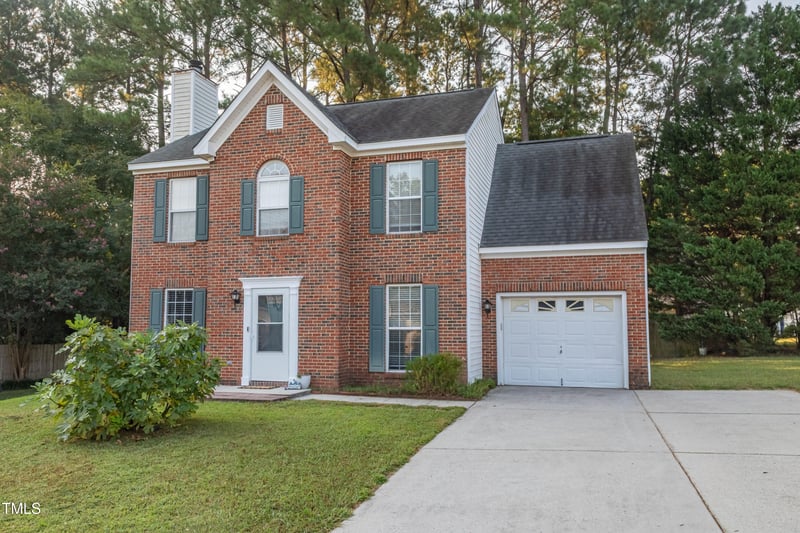 5200 Fieldwood Ct, Raleigh, NC 27616