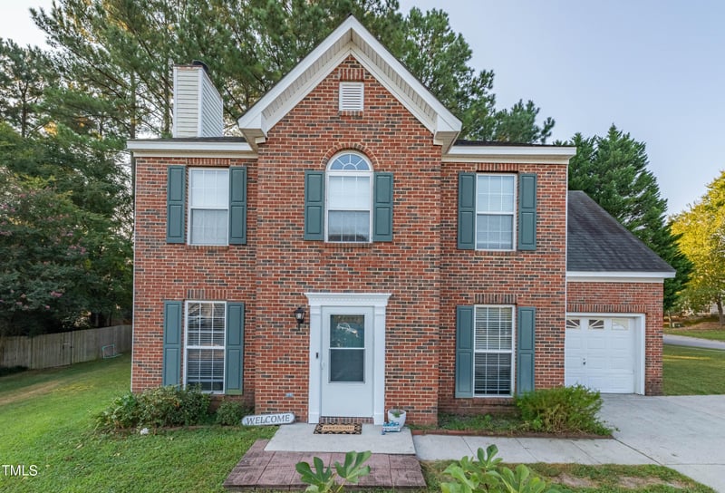 5200 Fieldwood Ct, Raleigh, NC 27616