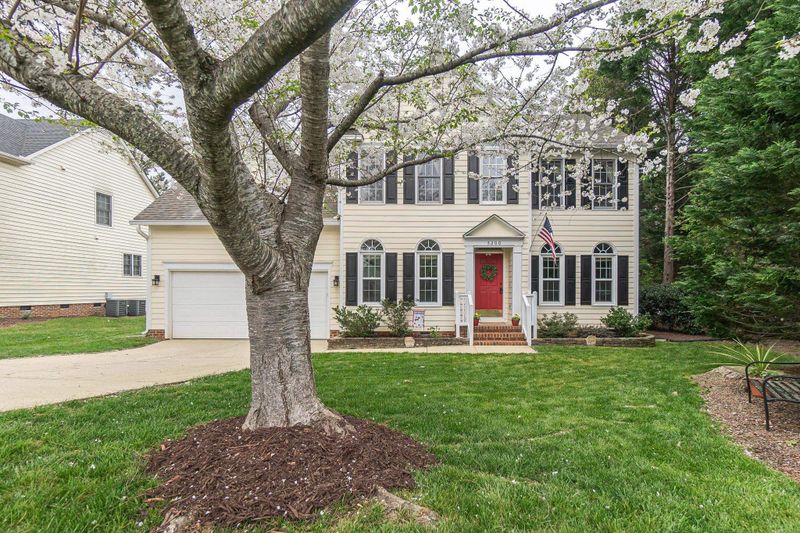 5200 Harrington Grove Dr, Raleigh, NC 27613