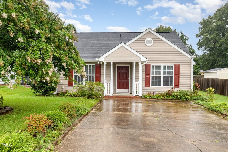 5200 Limewood St, Knightdale, NC 27545