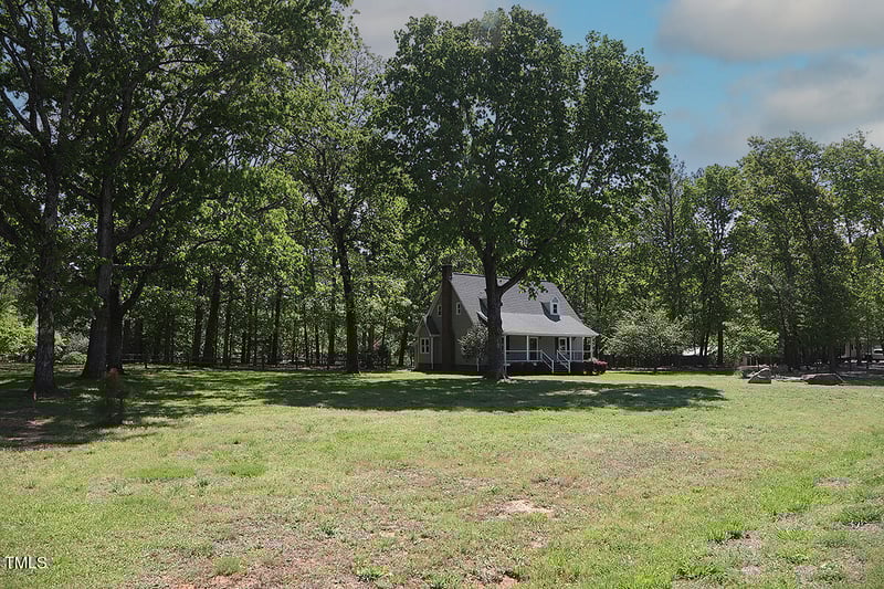 5200 Lorbacher Rd, Apex, NC 27539