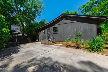 5200 Sedgefield Dr, Raleigh, NC 27609