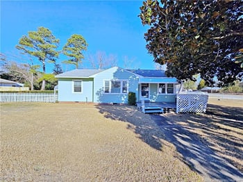 5200 Spuce Dr, Fayetteville, NC 28304